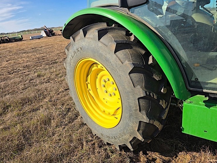 john-deere-5075e-image-8