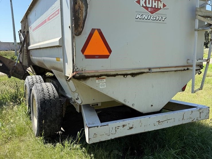 2003-kuhn-knight-3160-image-4