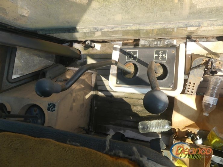 1993-john-deere-310d-image-14