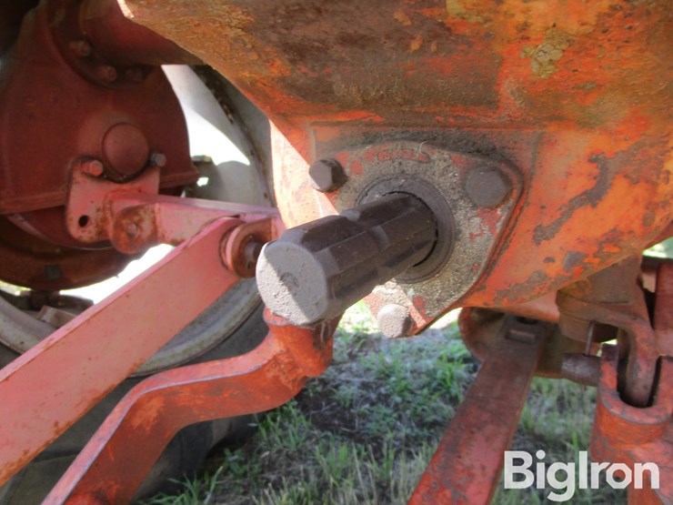 1961-allis-chalmers-d17-image-15