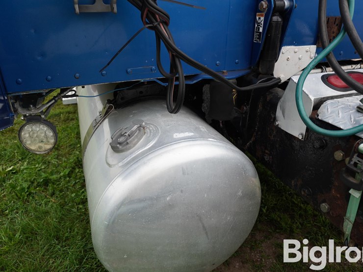 2007-peterbilt-379-image-20