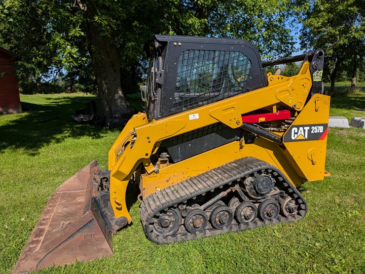 caterpillar-257d-image-1