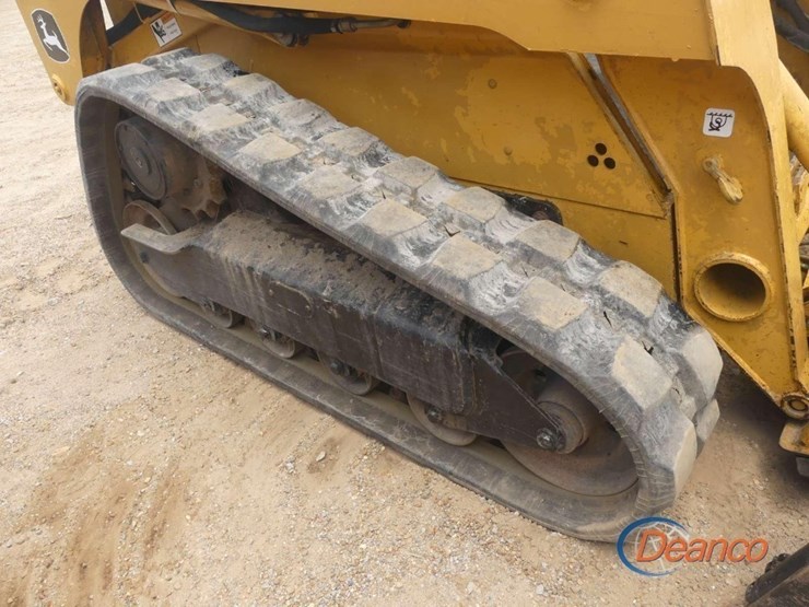 deere-ct322-image-6