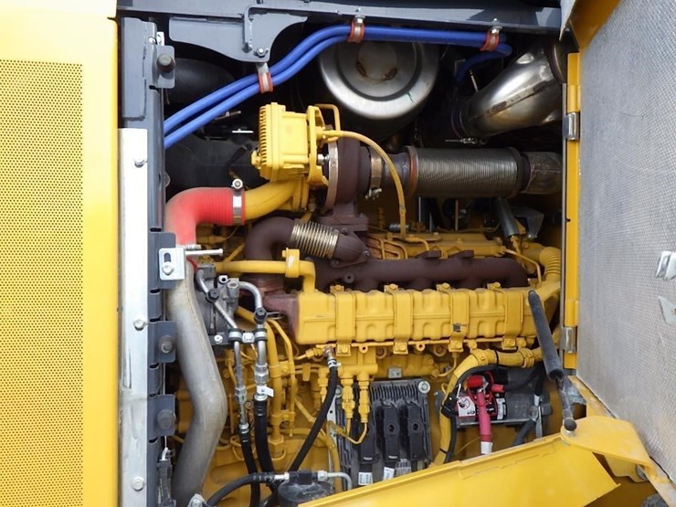 2023-deere-544p-image-21