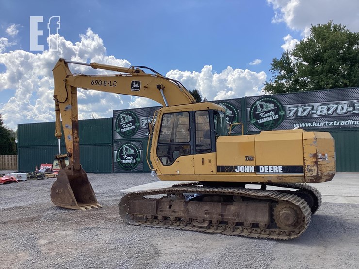 1996-deere-690e-lc-image-2