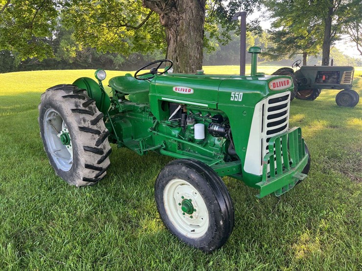 oliver-550-image-1