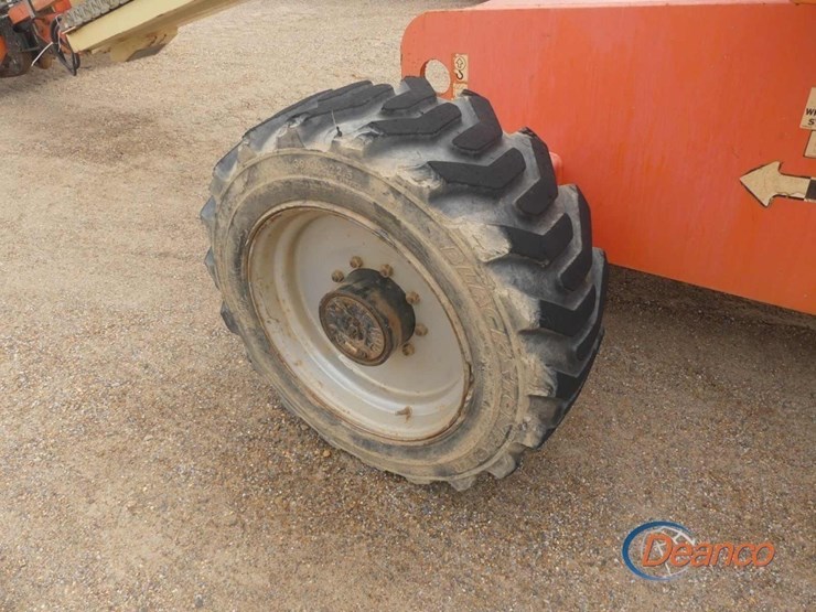 2015-jlg-600s-image-5