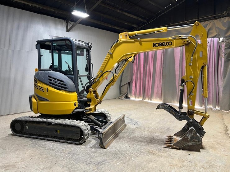 kobelco-sk35sr-6e-image-6