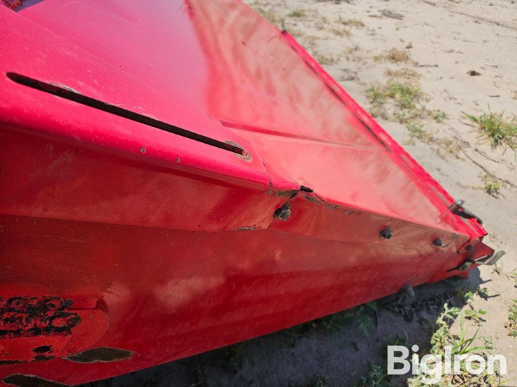 2011-massey-ferguson-9635-image-11
