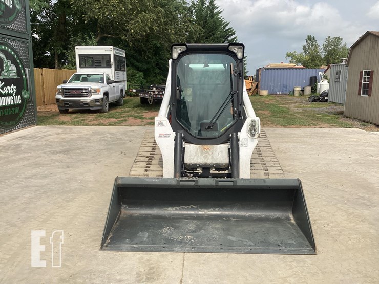 2022-bobcat-t770-image-7
