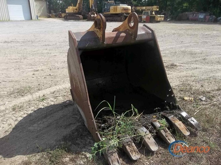 deere-330-lc-image-6