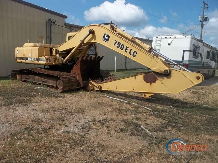 deere-790e-lc-image-2