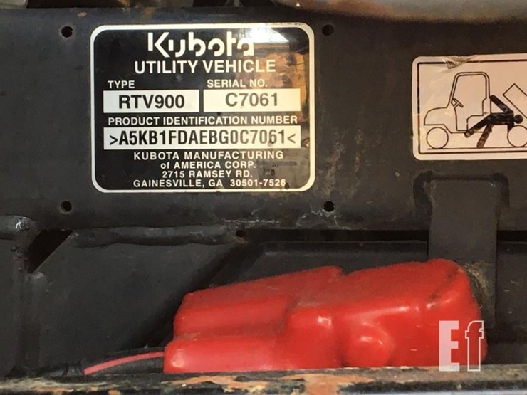 2011-kubota-rtv900-image-13