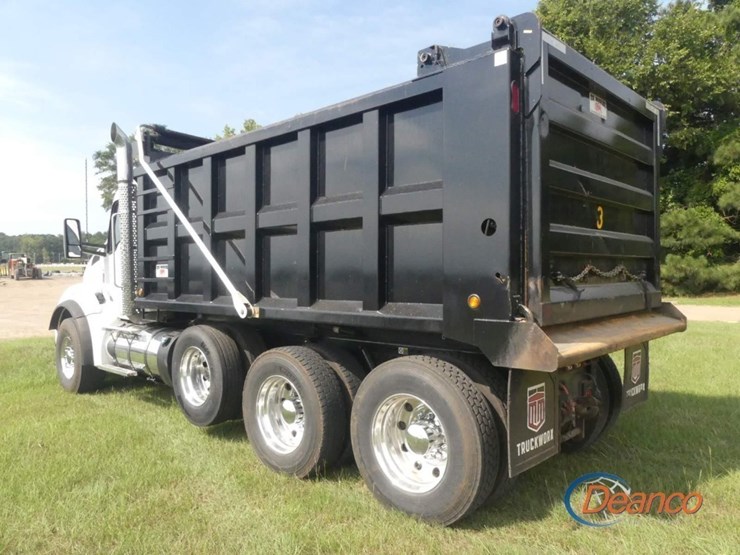 2024-kenworth-t880-image-3