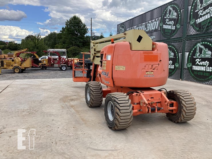 2010-jlg-450aj-ii-image-2