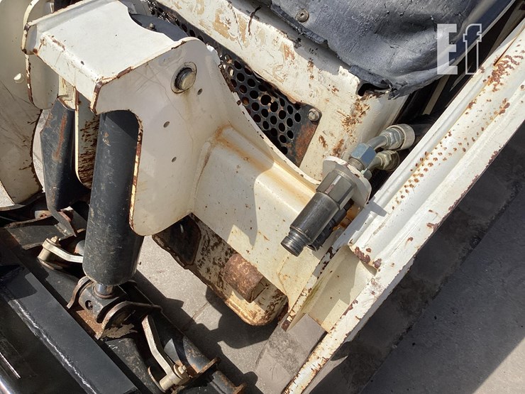 2018-bobcat-mt85-image-11