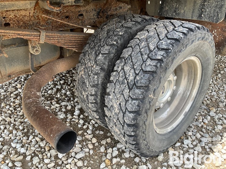 2006-ford-f350-image-19