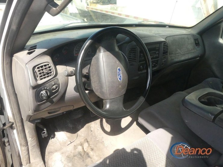 2003-ford-f150-image-8