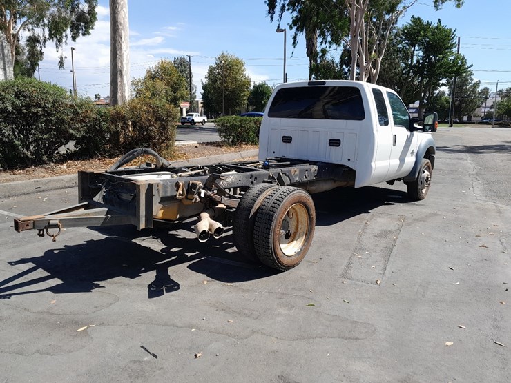 2016-ford-f550-image-4