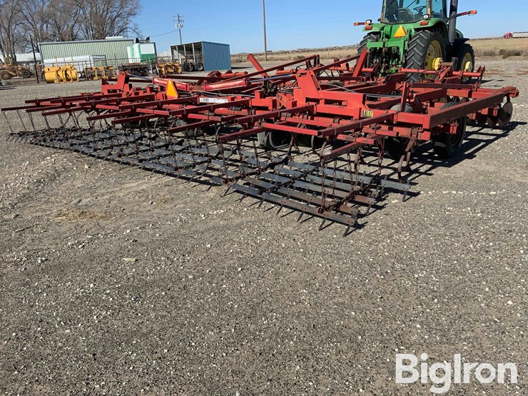 case-ih-4200-image-14