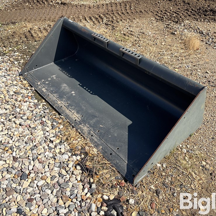 Bobcat 74” Heavy Duty Skid Steer Bucket