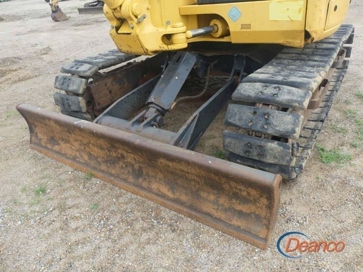 komatsu-pc88mr-10-image-6