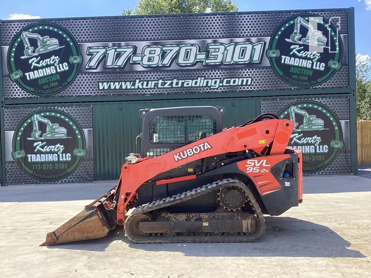 2019-kubota-svl95-2s-image-1