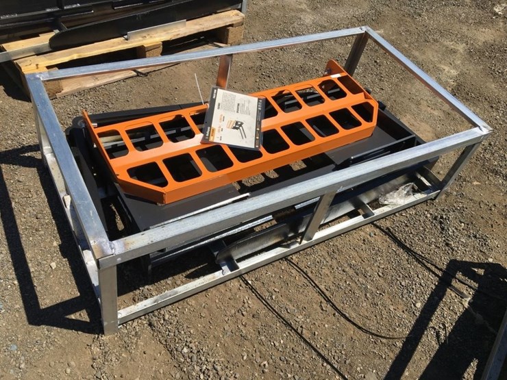 unused-wolfequip-pf-11-3500g-48in-fork-attachment,-image-2