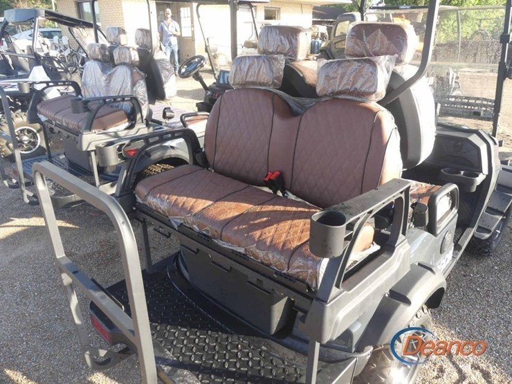 irfc80-electric-golf-cart,-s/n-sdfd667877485:-canopy,-windshield,-60-volt,-rear-seat,-bluetooth-radio,-backup-camera,-turn-signals,-alum.-wheels-image-4