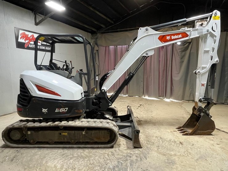 2023-bobcat-e60-image-6