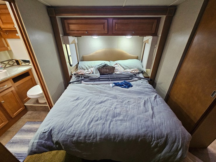 #21543-•-2014-ford-f53-motorhome-image-72