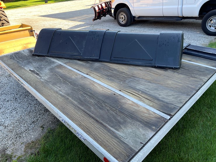 #1583-•-sled-bed-10'-snowmobile-trailer-(no-title)-image-8