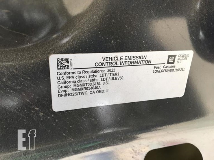 2021-chevrolet-traverse-ls-image-12