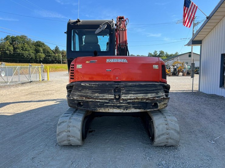 2015-kubota-kx080-4-image-4