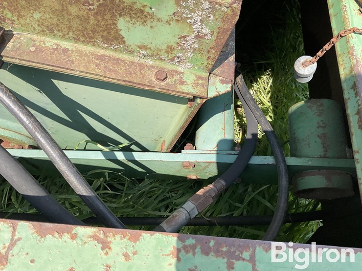 john-deere-200-image-13