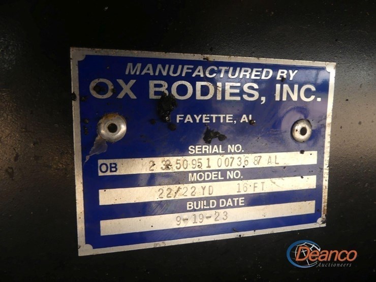 2024-kenworth-t880-image-7