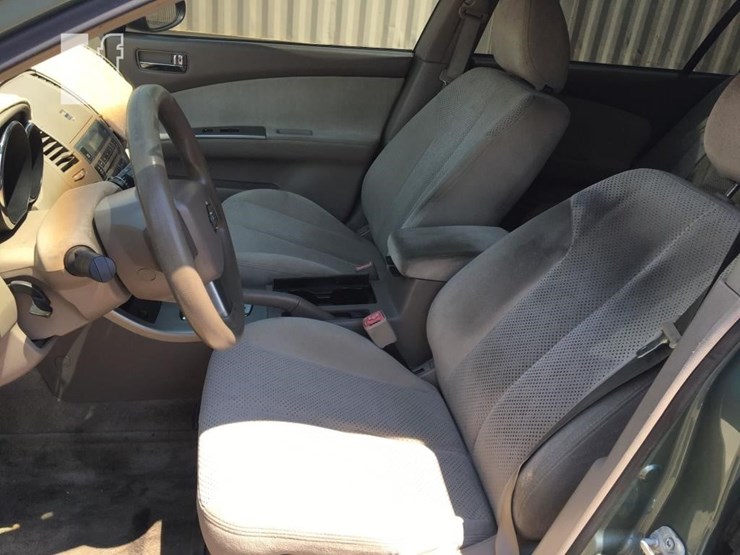 2005-nissan-altima-2.5s-image-8