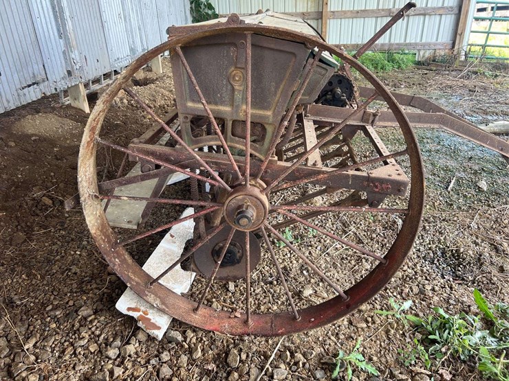 oliver-superior-8ft-grain-drill-image-66
