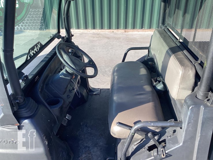 2006-kubota-rtv900-image-11