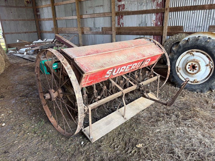 superior-7ft-grain-drill-image-6