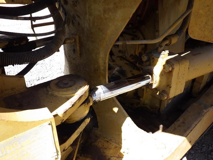 1986-caterpillar-825c-image-26