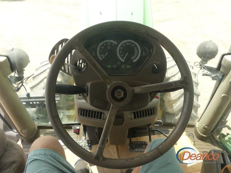 2012-john-deere-6210r-image-13