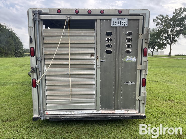 2003-wilson-livestock-trailer-image-6