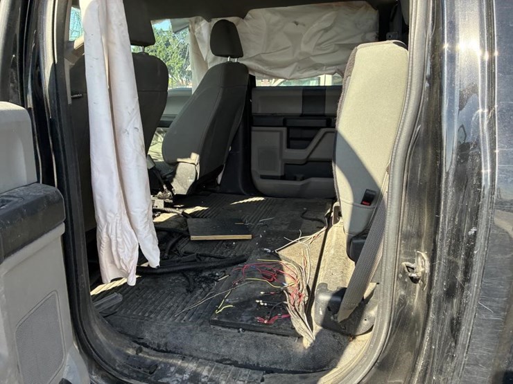 2019-ford-f250-image-12
