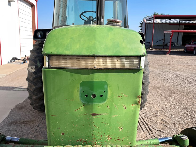 john-deere-3055-image-10
