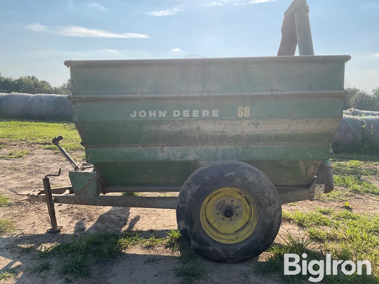 john-deere-60-image-8