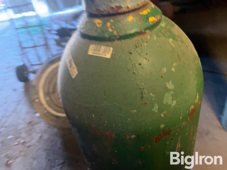 oxygen-bottle-image-9