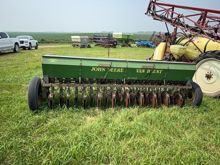 john-deere-20-image-1
