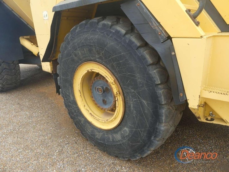 2006-komatsu-hm300-1-image-8