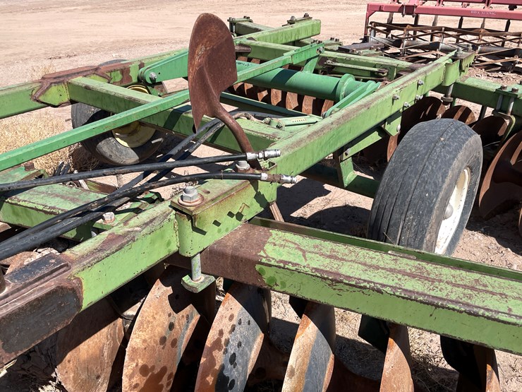 john-deere-425-image-5